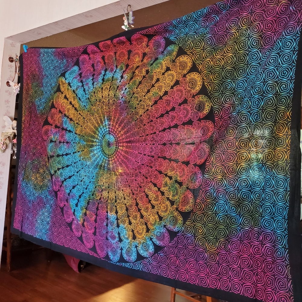 NEW Rainbow Tie Dye Mandala Black Tapestry - Picture 3 of 5
